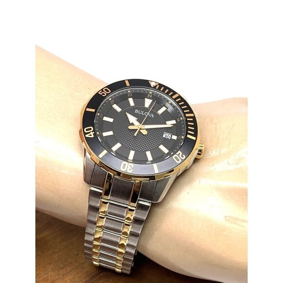 Bulova Men's Watch 98B394 Black Dial Date Quartz Two Tone Stainless Stee… - Picture 5 of 14